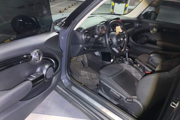 Used MINI 2016 2.0T COOPER S
