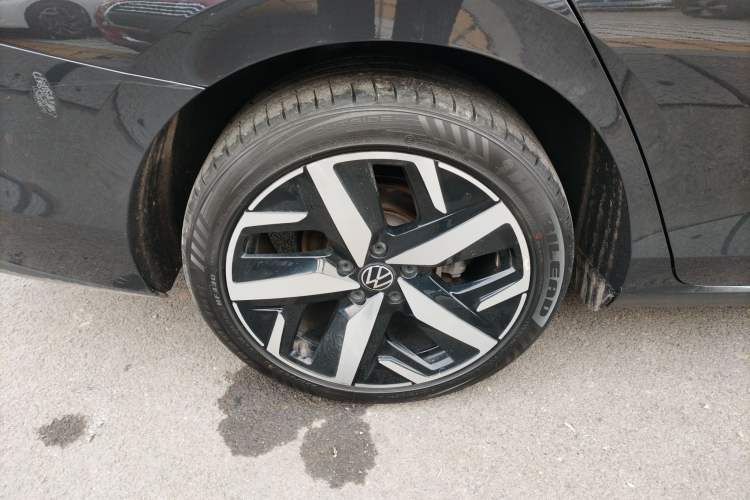 Used Volkswagen Lamando 2023 Lavida L 280TSI DSG Cool & Spicy Edition