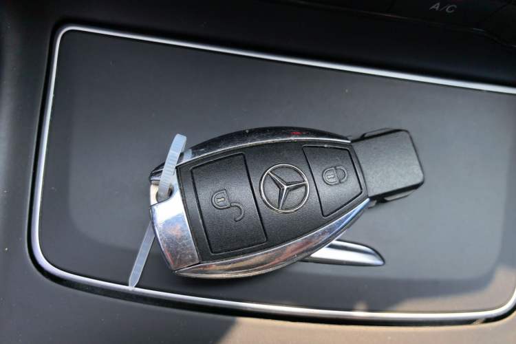 Used Mercedes-Benz GLA 2018 GLA 200 Fashion Model Vehicle Key