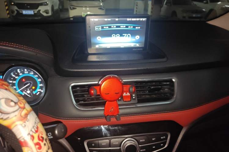 Used Haval H1 2016 Revised Version Blue Badge 1.5L AMT Luxury Edition
