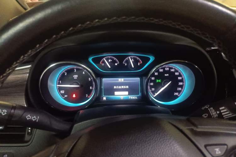 Used Buick Envision 2016 28T Four-Wheel Drive Elite Version