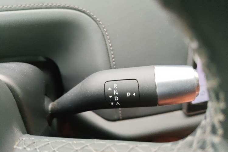 Used Li Auto L8 2024 Pro Model Gear Lever