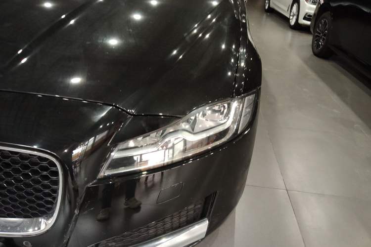 Used Jaguar XFL 2018 XFL 2.0T 250 PS Premium Edition