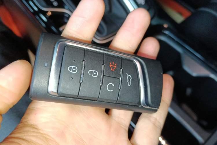 Used GAC Trumpchi M6 2023 PRO 270T DCT Luxury Edition
