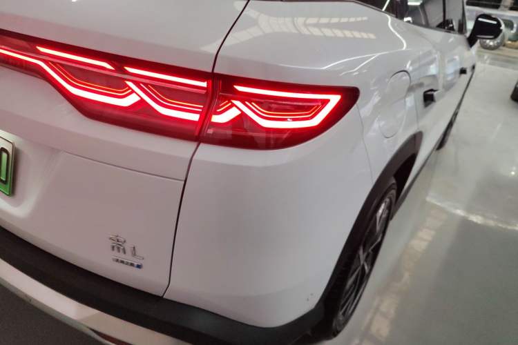 Used BYD Song L DM-i 2025 Intelligent Driving Version 160 km Beyond-Range Type