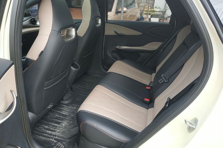 Used BYD Dolphin 2023 420 km Fashion Edition
