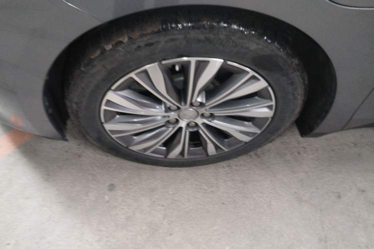 Used Hongqi E-QM5 2024 610 km PLUS