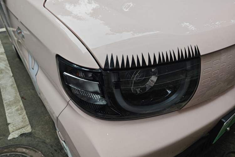 Used Chery QQ Ice Cream 2022 120km Conical Shape Lithium Iron Phosphate Right Front Headlight