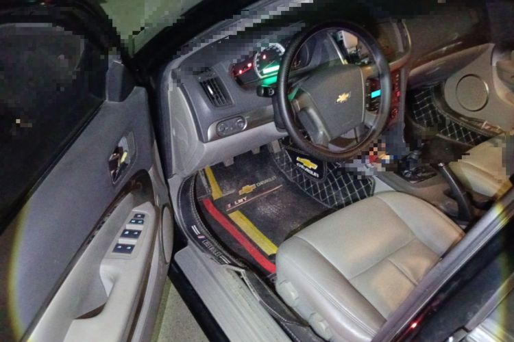 Used Chevrolet Epica 2013 1.8 SE Comfort Edition MT Driver Seat