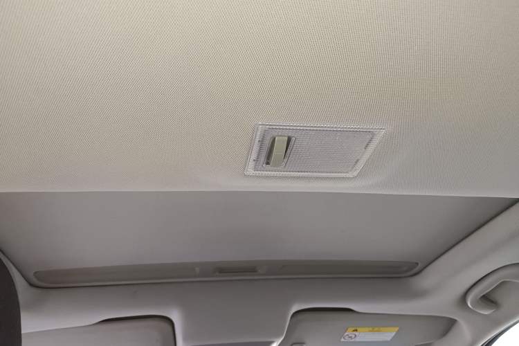 Used Chevrolet Trax 2016 1.4T Automatic Two-Wheel Drive Comfort Version with Sunroof