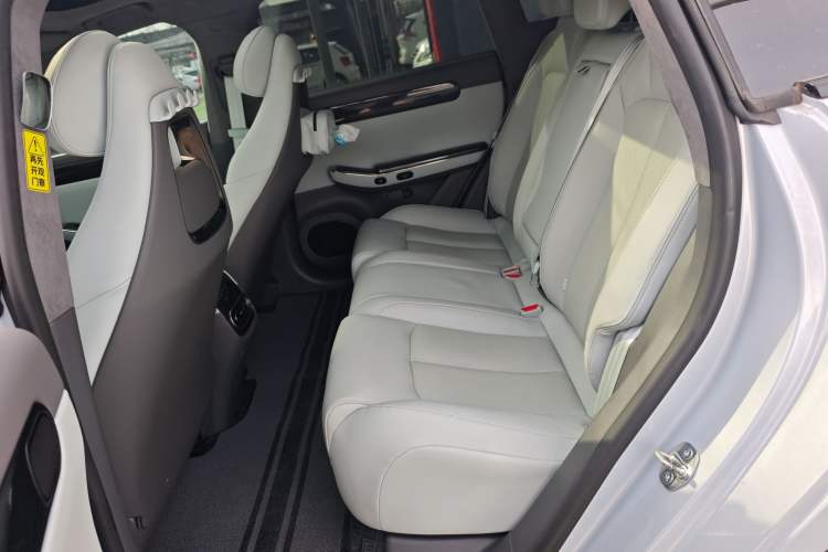 Used Leapmotor C01 2023 630 All-Wheel-Drive Performance Version