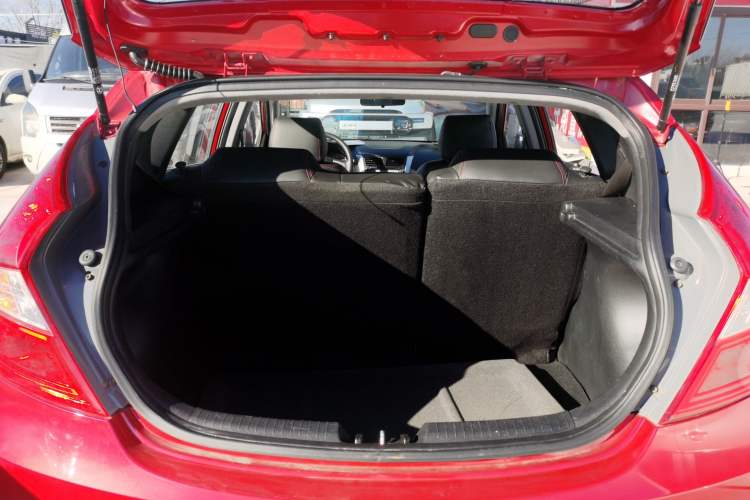 Used Hyundai Verna Ray 2014 1.4L Automatic GLX