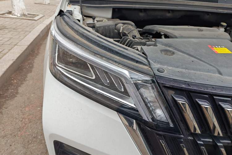 Used Wuling Jiachen 2022 1.5T CVT Deluxe Flagship Edition