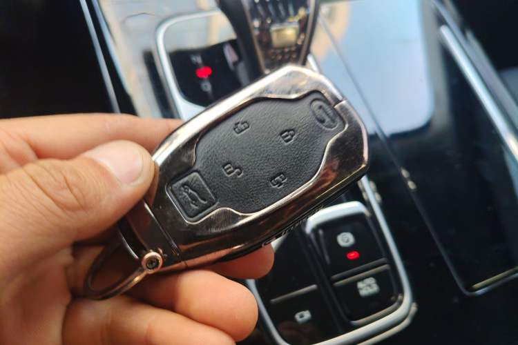 Used GAC Trumpchi M8 2024 Master Series 400T Prestige Edition Interior 1