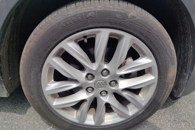 Used Buick Envision 2018 28T Four-Wheel Drive Luxury Model