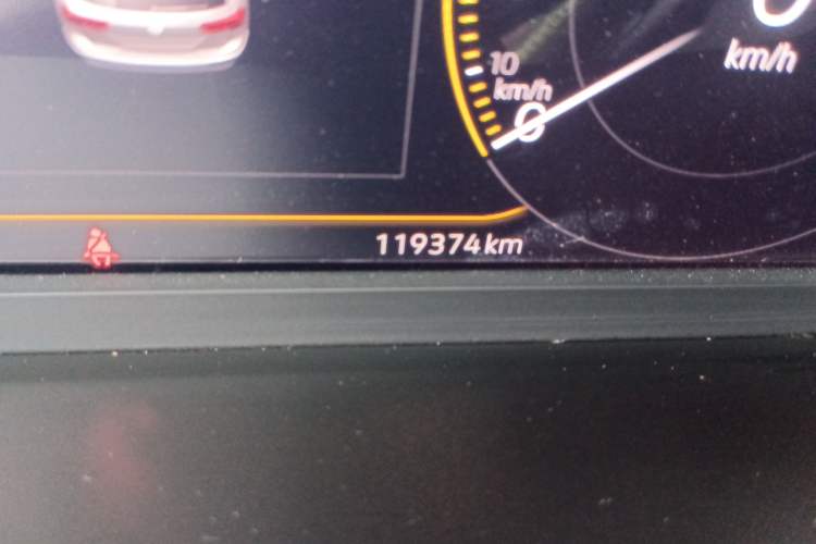 Used Volkswagen Tiguan L 2019 330TSI Automatic Two-Wheel Drive R-Line Flagship Model China VI Standard
