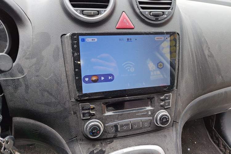 Used Haval H6 2016 Upgraded Model 1.5T Manual Two-Wheel Drive Value Edition