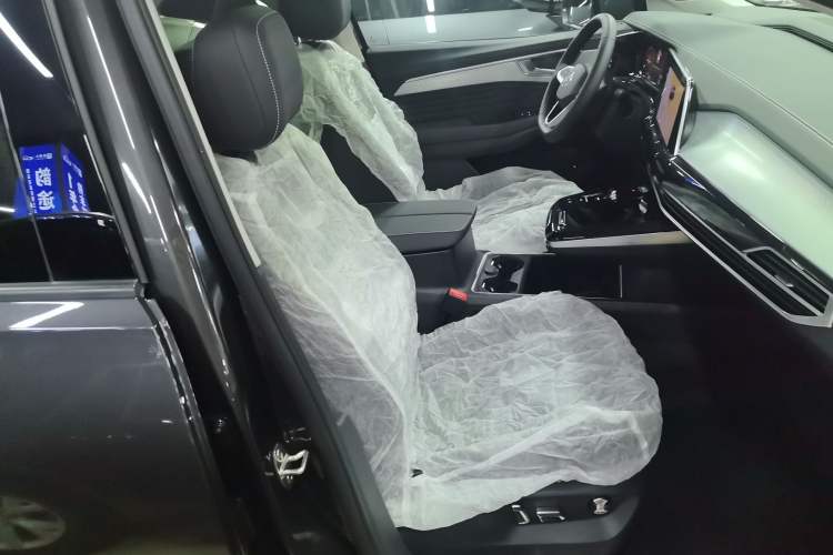 Used Volkswagen Talagon 2023 Facelift 380TSI All-Wheel-Drive Flagship Shengjing Edition 6 Seats
