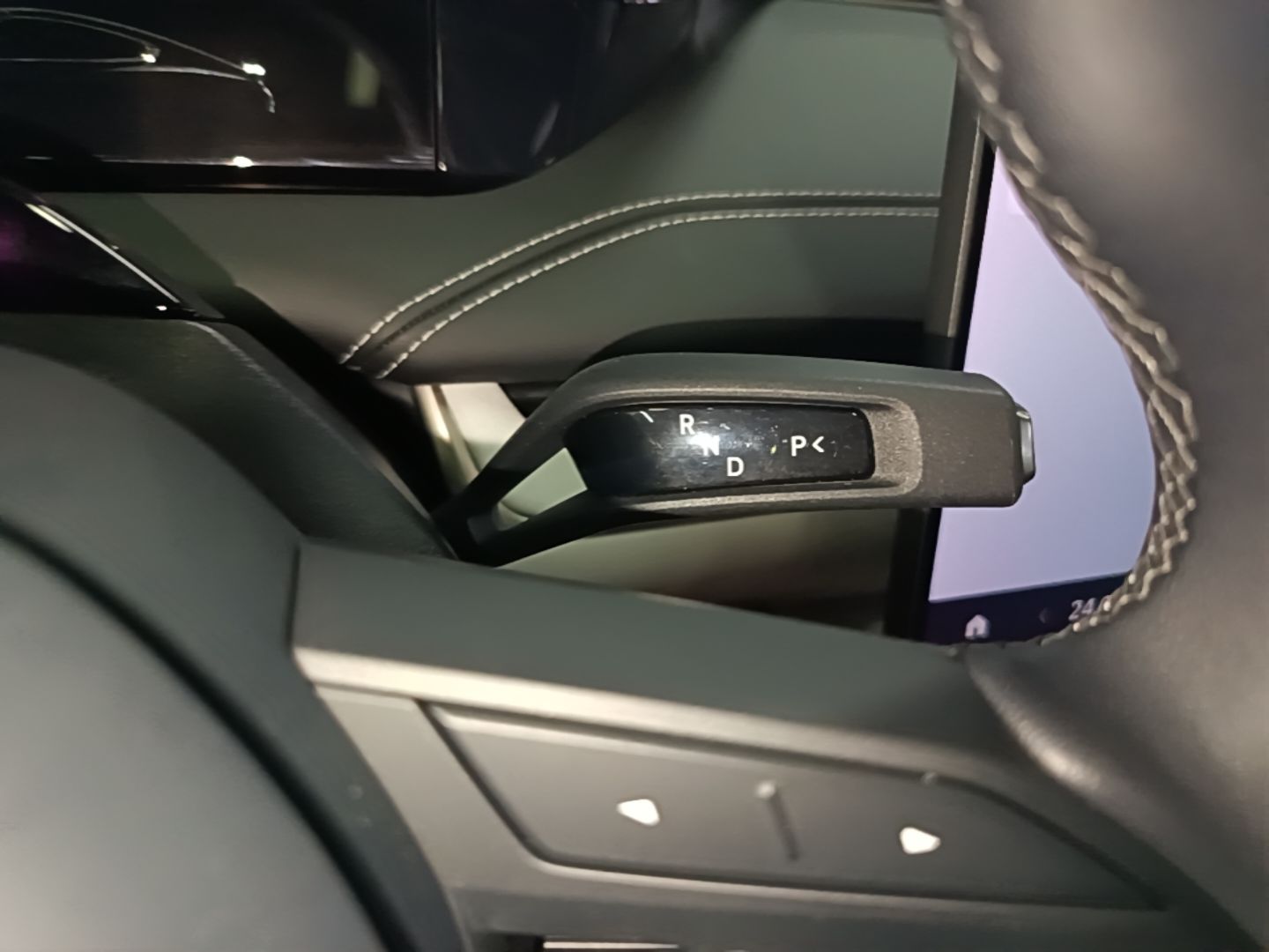 Xiaomi Auto SU7 2024 Four-Wheel Drive Ultra-Long Range Advanced Intelligent Driving Max Edition — снимка 18