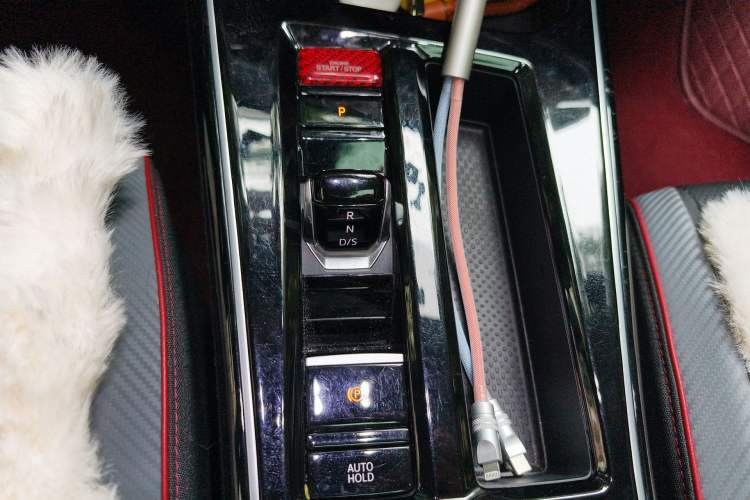 Used Volkswagen Lamando 2024 Lavida L 280TSI DSG Cool & Spicy Edition Gear Lever