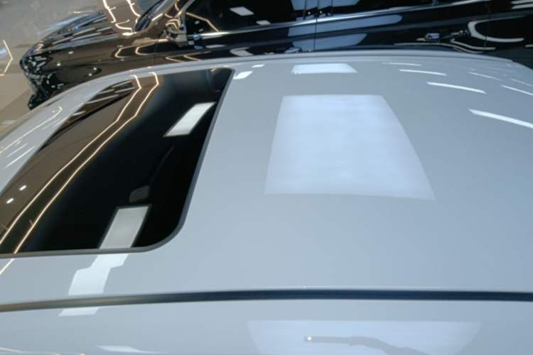 Used Toyota Corolla 2023 1.8L Smart Electric Hybrid Dual-Motor Elite Edition
