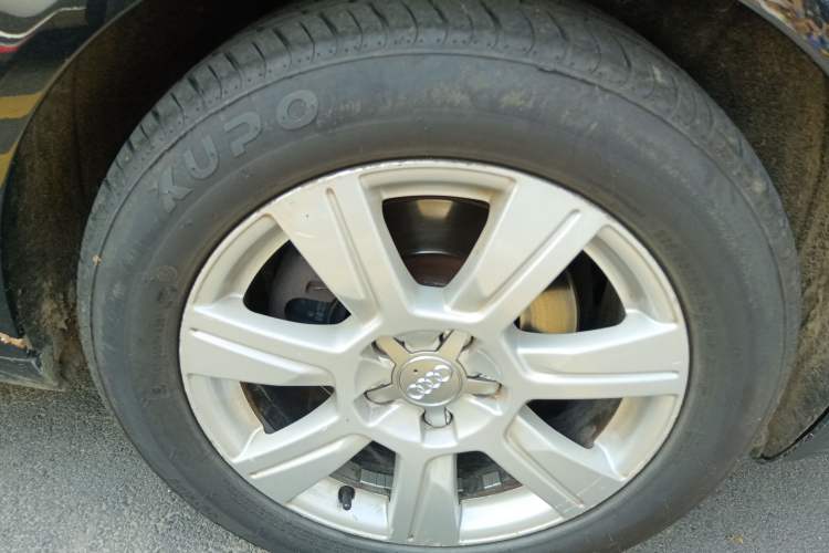 Used Audi A6L 2010 2.4L Comfort Edition
