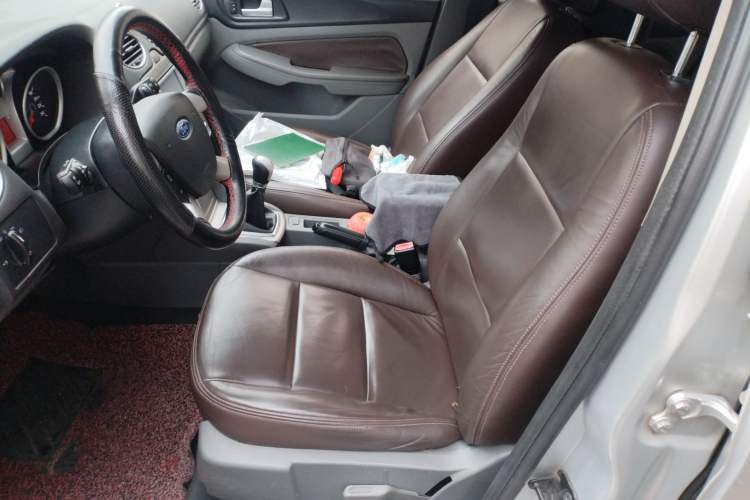 Used Ford Focus 2012 Hatchback Classic 1.8L Manual Base Model
