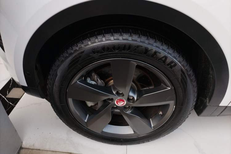 Used Jaguar E-PACE 2018 P250 S China VI
