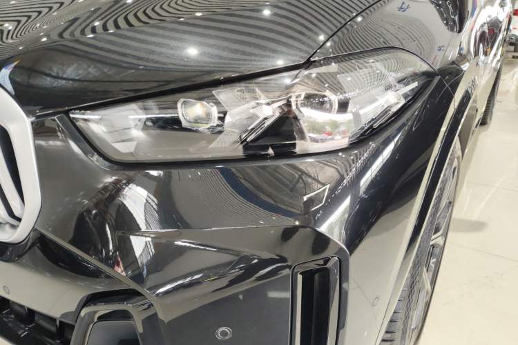 Used BMW X5 2023 xDrive 30Li Luxury M Sport Night Edition Package
