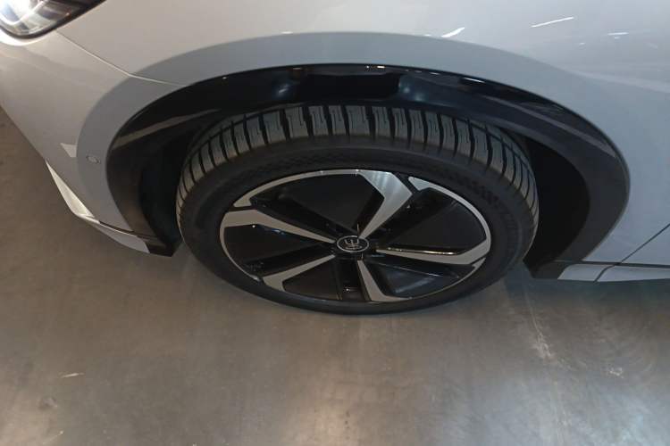 Used BYD Song L EV 2025 662 km Advanced Intelligent Driving Version