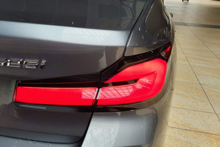 Used BMW 5 Series 2022 Restyled 525i M Sport Package