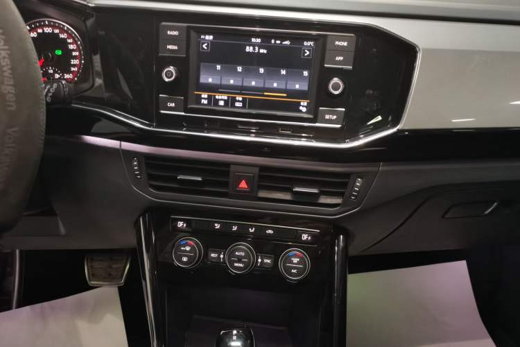 Used Volkswagen Tayron 2019 330TSI Two-Wheel Drive Luxury Model China VI Standard