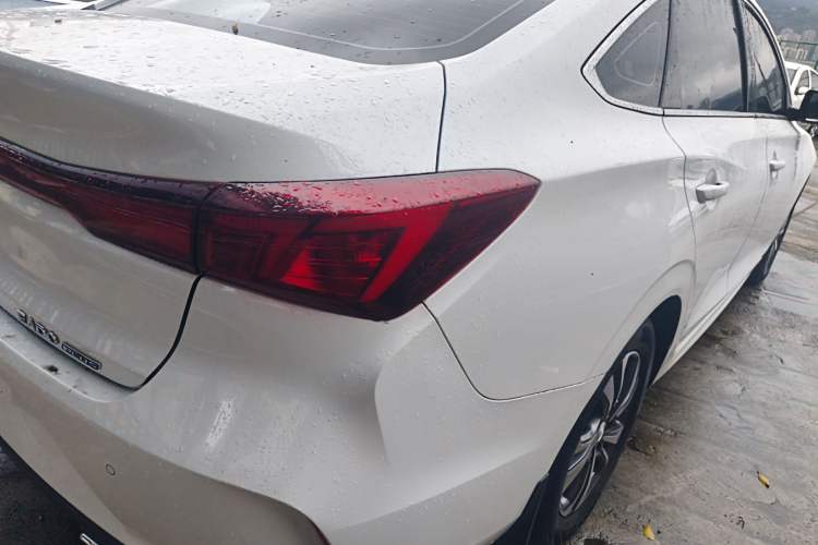 Used Changan Eado 2022 PLUS Blue Whale NE 1.4T GDI DCT Prestige Edition