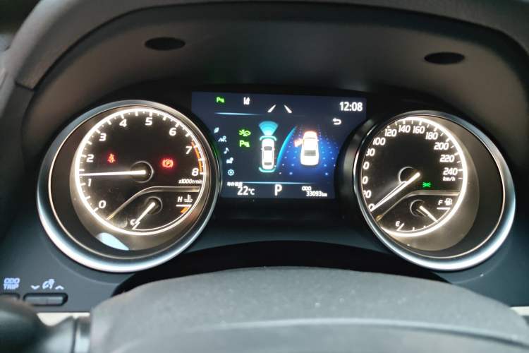 Used Toyota Camry 2021 2.0G Luxury Edition