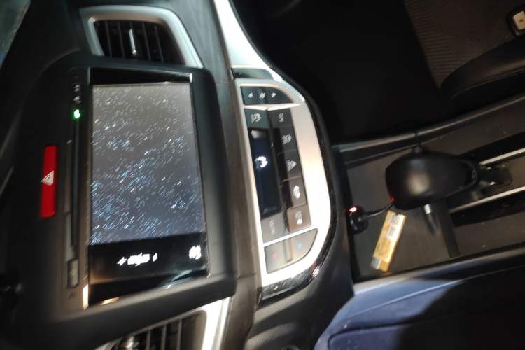 Used Honda Jade 2014 1.8L Automatic Comfort Elite Version 5 Seats