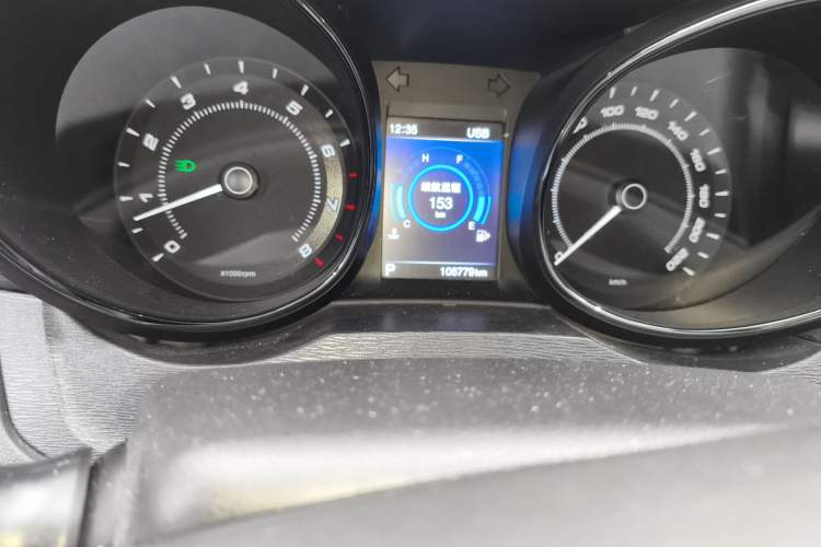 Used Chery Arrizo 7 2016 1.6L CVT ZhiShang Edition Odometer Close Up