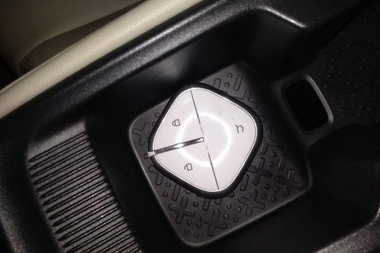 Used Wuling Bingo PLUS 2024 510 km Flagship Edition Four-Seater Version