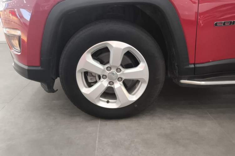 Used Jeep Compass 2017 200T Automatic Family Edition