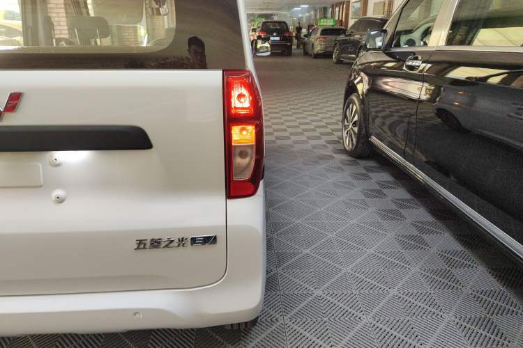 Used Wuling Zhiguang New Energy 2025 Comfort Model