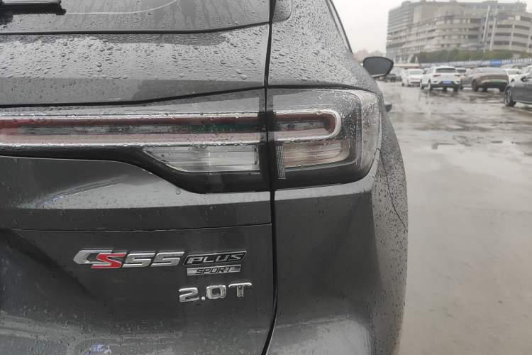 Used CHANGAN CS55PLUS 2024 3rd Generation 1.5T DCT Prestige Model Right Rear Taillight