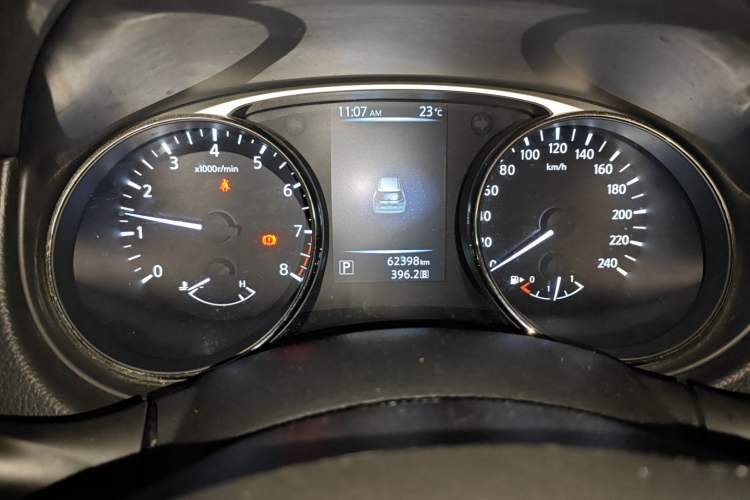 Used Nissan X-Trail 2015 2.0L CVT Comfort MAX Edition 2WD