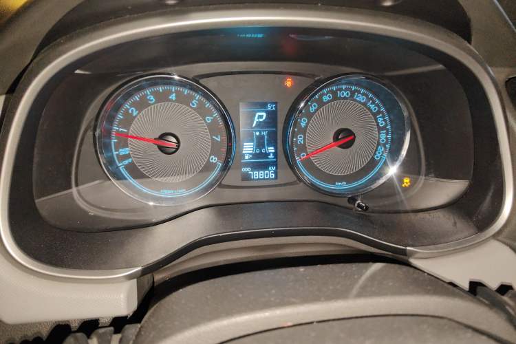 Used Chevrolet Lova RV 2016 1.5L Automatic Comfort Edition
