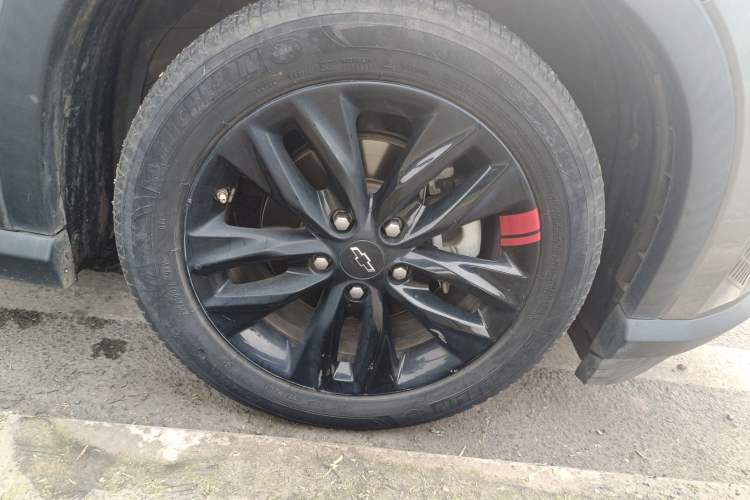 Used Chevrolet Orlando 2018 Redline 530T Automatic Enjoyment Edition (5+2 Model) – China V Standard Right Front Wheel Hub