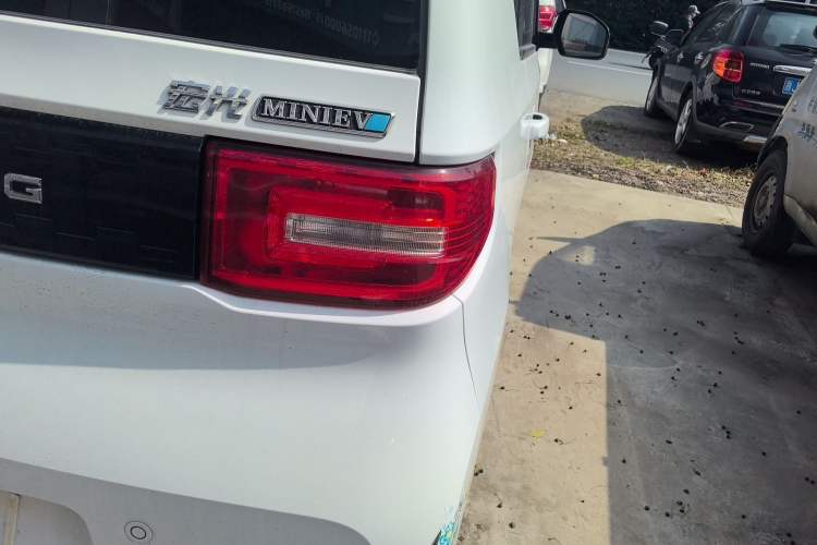 Used Wuling Hongguang MINIEV 2021 Macaron Fashion Edition Lithium-Ion Battery
