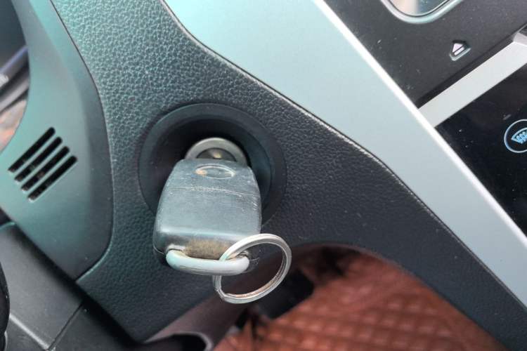 Used Ford Explorer 2013 3.5L Deluxe Model