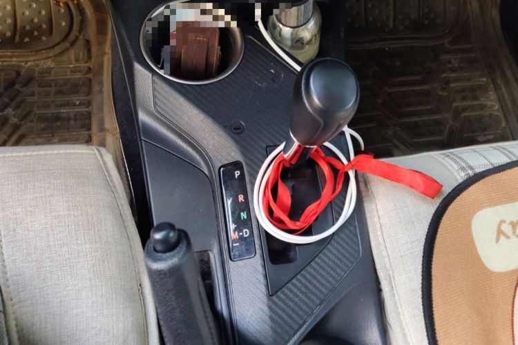 Used Toyota RAV4 2015 2.0L CVT Two-Wheel Drive Fashion Edition
