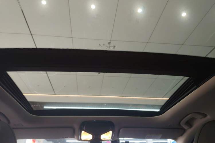 Used BMW 3 Series 2021 Second Facelift 320Li M Sport Package
