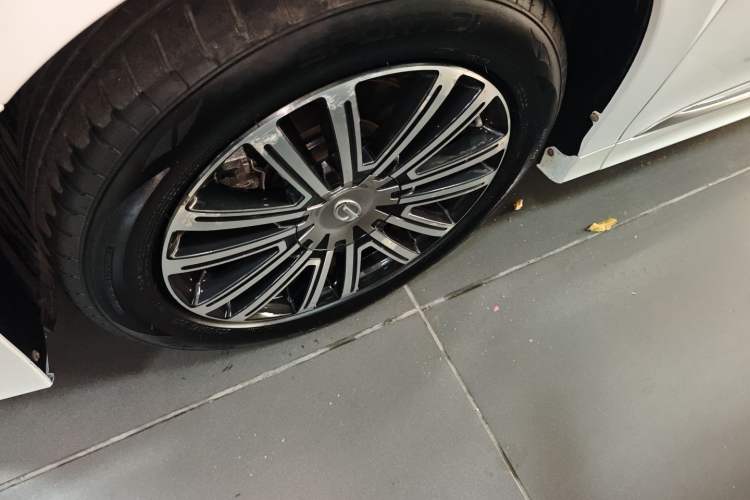 Used GAC Trumpchi M8 2021 Lingxiu Series 390T Deluxe Edition
