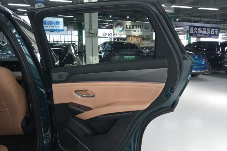 Used BYD Song L DM-i 2024 112 km Beyond Edition Right Rear Door Interior