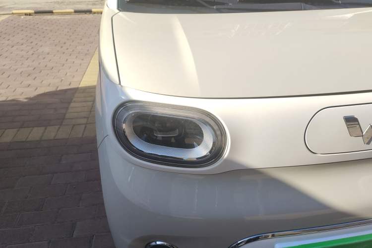 Used Wuling Hongguang MINIEV 2024 3rd Generation 215km Advanced Version
